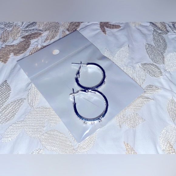 NWT Lovely Rhinestone Accented Hoop Earrings- Available in Gold💛 & Silver🩶 Tones - Picture 8 of 16